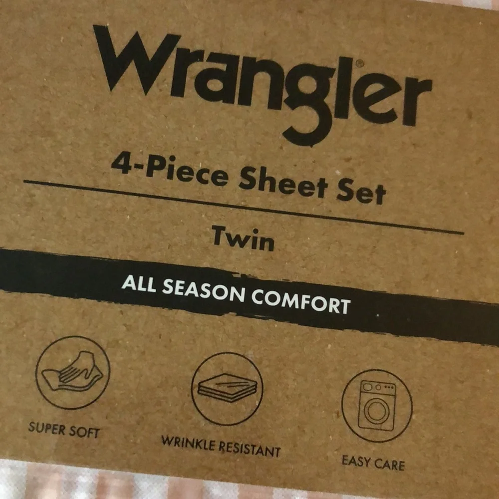 Wrangler Pink Gingham TWIN Sheet Set with Green Cactus Accents